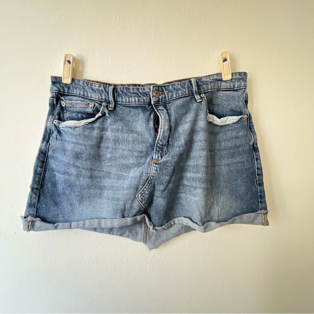 Good American Light Blue Jean Skirt